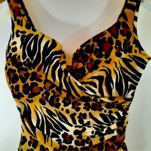 Miracle swimsuit size 16, jungle print NWOT